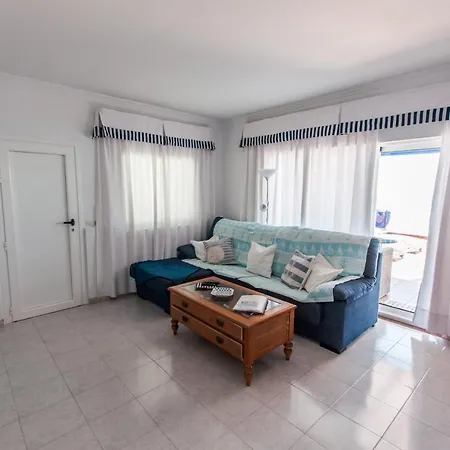 Seaview Coastal On Front Line With Amazing Sea Views And Large Terrace * Puerto del Carmen (Lanzarote)