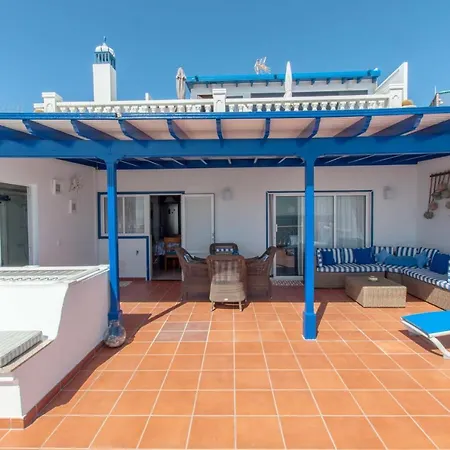 Seaview Coastal On Front Line With Amazing Sea Views And Large Terrace 别墅 *