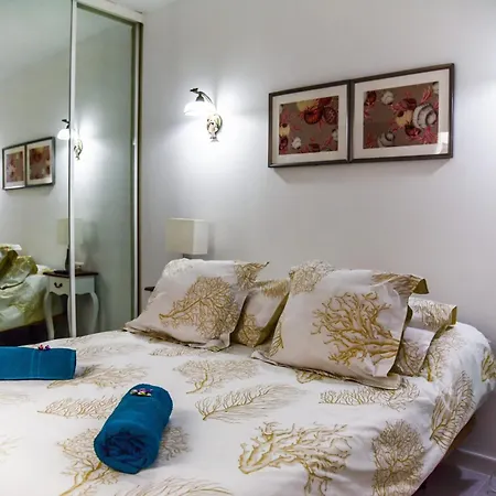 ヴィラ Seaview Coastal On Front Line With Amazing Sea Views And Large Terrace *